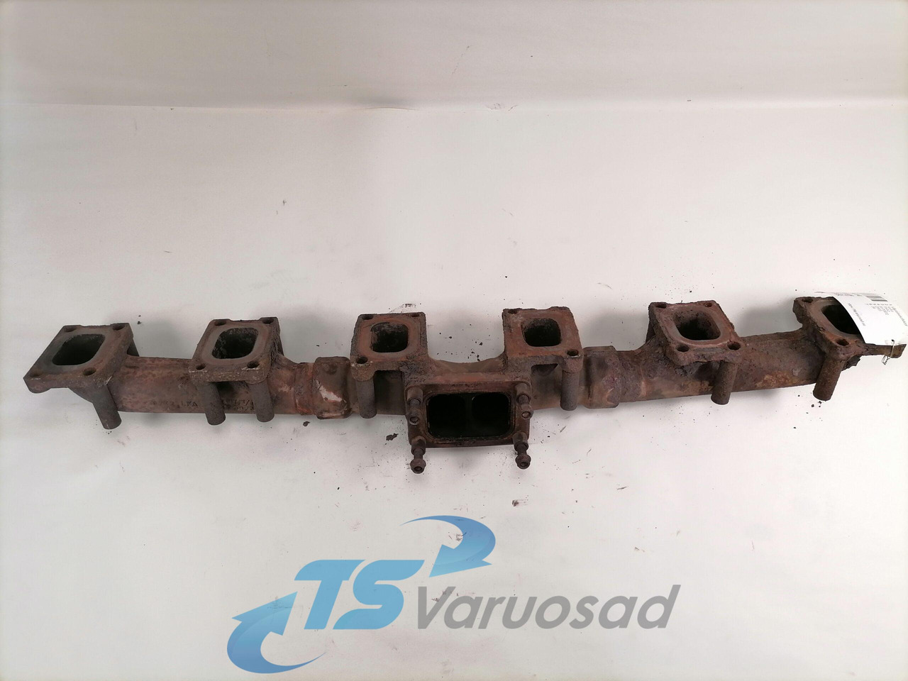 Volvo Exhaust mainfold 8170972 - Colector de escape para Camión: foto 4 Volvo Exhaust mainfold 8170972 - Colector de escape para Camión: foto 4