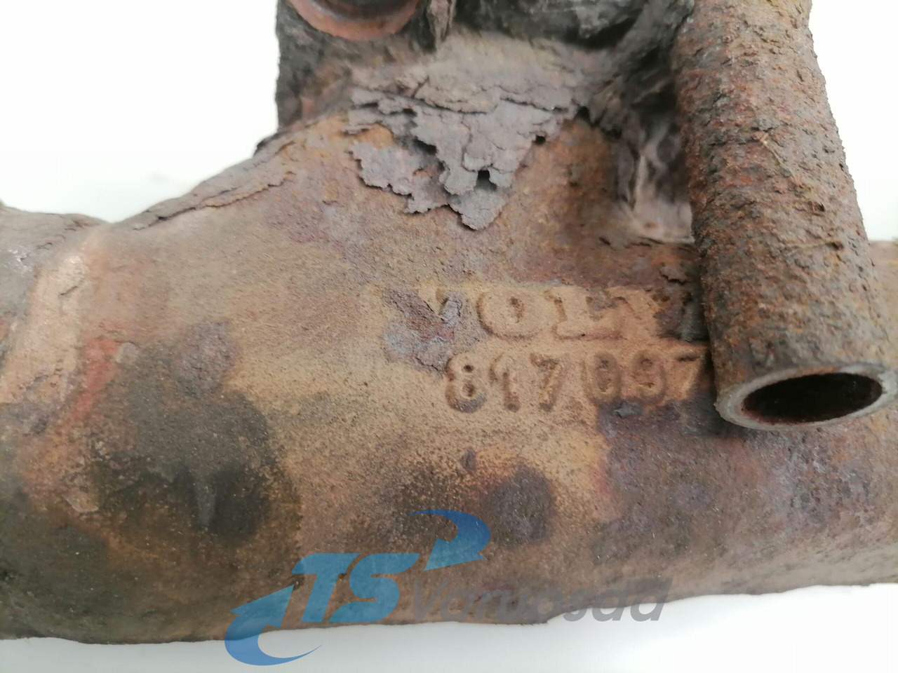 Volvo Exhaust mainfold 8170972 - Colector de escape para Camión: foto 2 Volvo Exhaust mainfold 8170972 - Colector de escape para Camión: foto 2