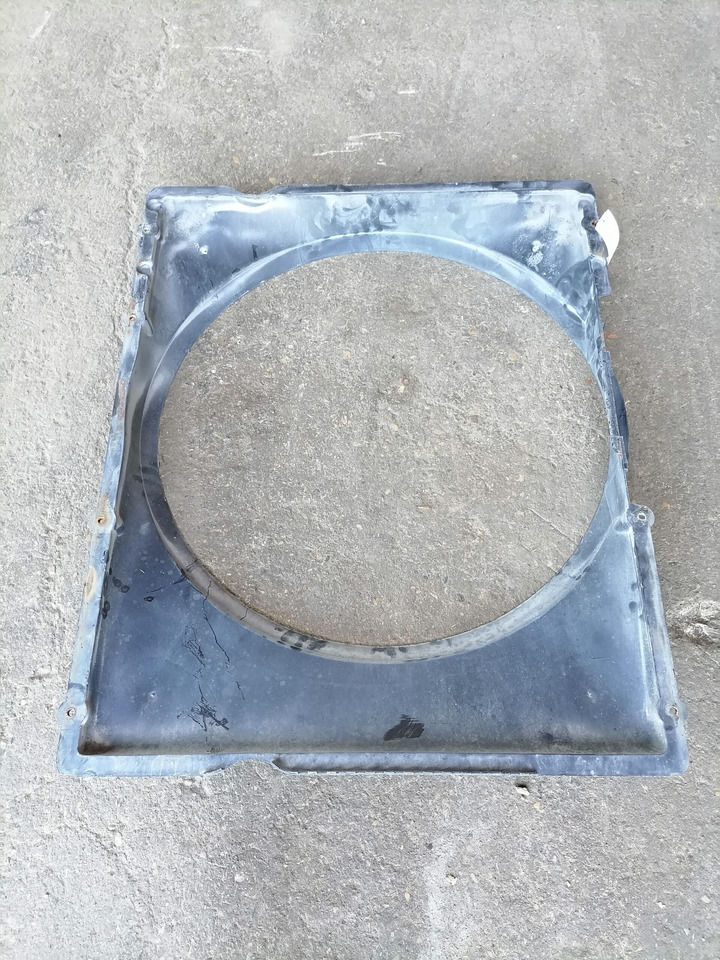 Volvo Fan shroud 3183757 - Radiador para Camión: foto 3 Volvo Fan shroud 3183757 - Radiador para Camión: foto 3