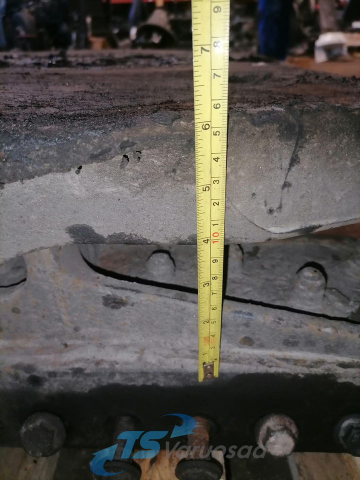 Volvo Fifht wheel 21587549 - Quinta rueda para Camión: foto 3 Volvo Fifht wheel 21587549 - Quinta rueda para Camión: foto 3