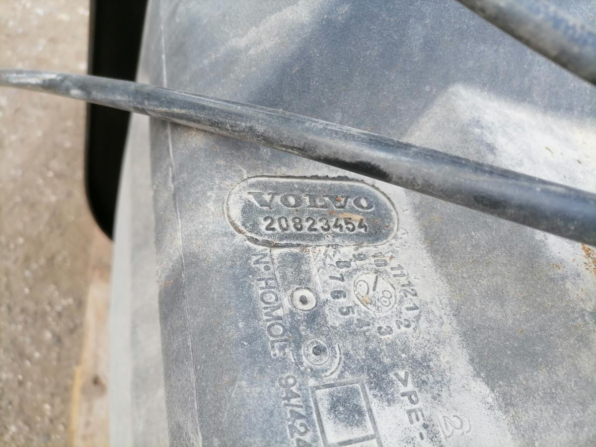 Volvo Kütusepaak 200L 20823454 - Depósito de combustible para Camión: foto 5 Volvo Kütusepaak 200L 20823454 - Depósito de combustible para Camión: foto 5