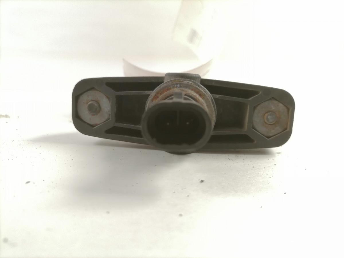 Volvo Massilüliti 21470290 - Relé para Camión: foto 4 Volvo Massilüliti 21470290 - Relé para Camión: foto 4