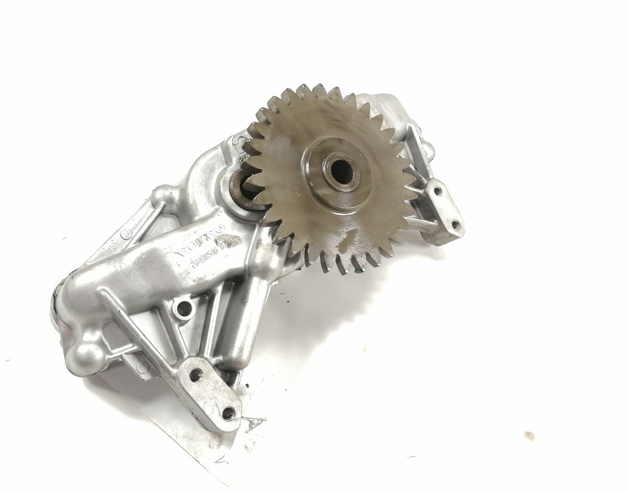 Volvo Oil pump 20498516 - Bomba de aceite para Camión: foto 1 Volvo Oil pump 20498516 - Bomba de aceite para Camión: foto 1