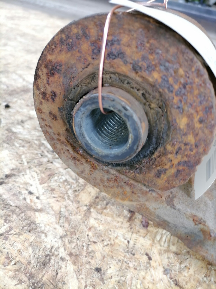 Volvo Spring 20540597 - Suspensión de ballestas para Camión: foto 4 Volvo Spring 20540597 - Suspensión de ballestas para Camión: foto 4