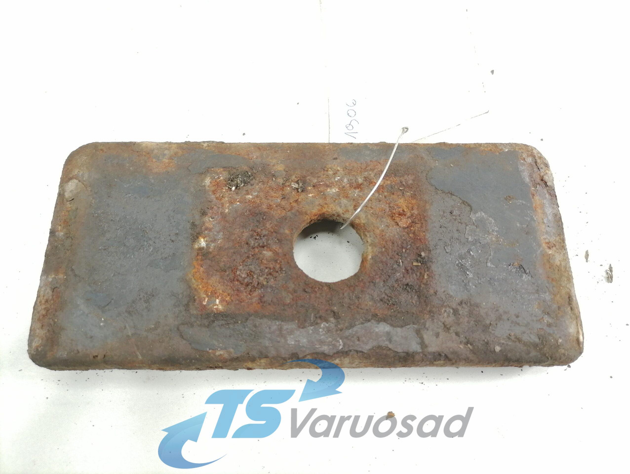 Volvo Spring plate 20582078 - Suspensión para Camión: foto 2 Volvo Spring plate 20582078 - Suspensión para Camión: foto 2