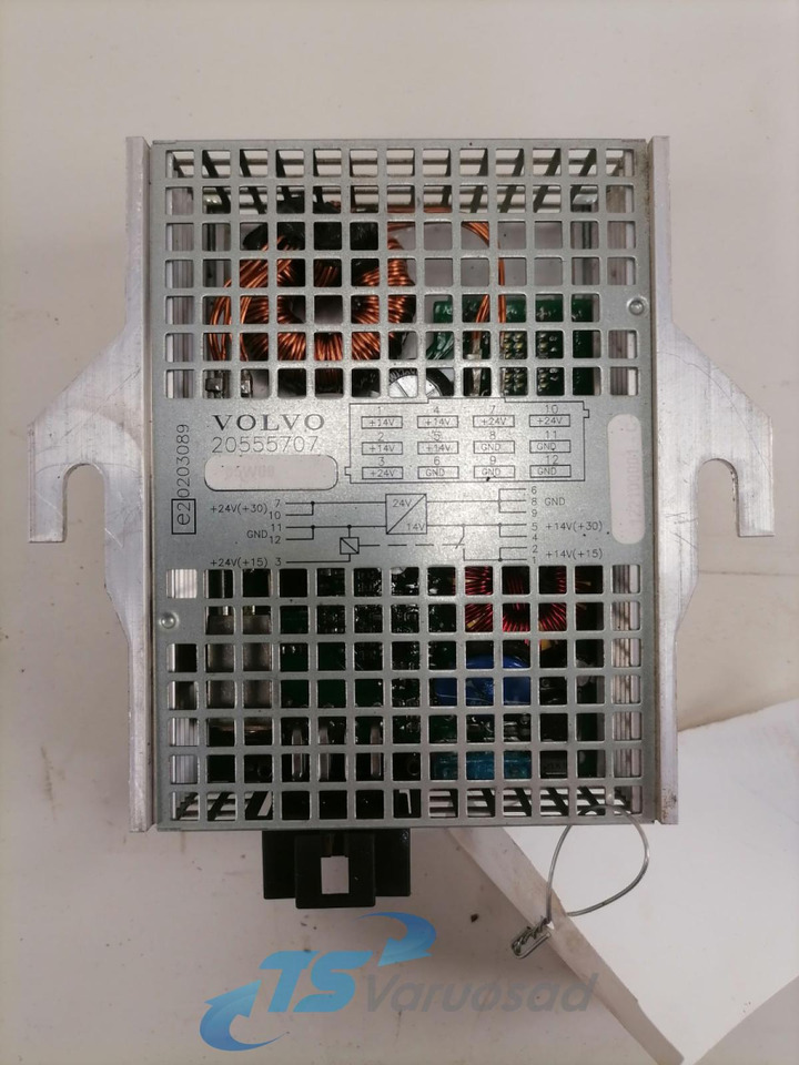 Volvo Voltage converter 20555707 - Sistema eléctrico para Camión: foto 3 Volvo Voltage converter 20555707 - Sistema eléctrico para Camión: foto 3