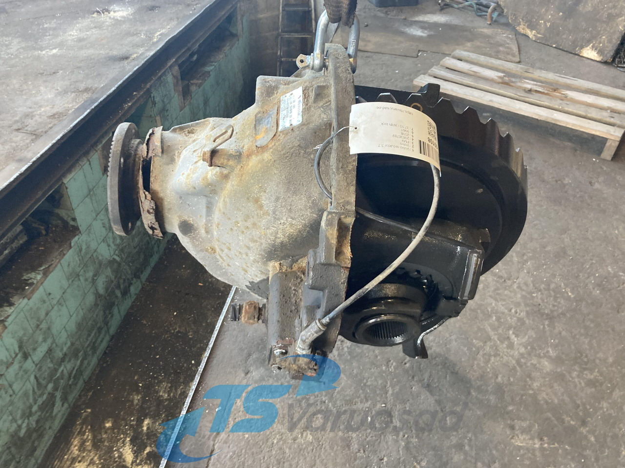 Volvo Volvo reduktor 3,7 20836789 - Mando final para Camión: foto 3 Volvo Volvo reduktor 3,7 20836789 - Mando final para Camión: foto 3