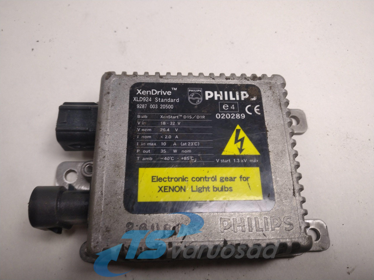 Volvo Xenon light ballast 928700320500 - Sistema eléctrico para Camión: foto 3 Volvo Xenon light ballast 928700320500 - Sistema eléctrico para Camión: foto 3