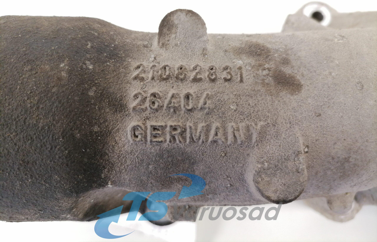 Volvo intercooler pipe 21082831 - Intercooler para Camión: foto 4 Volvo intercooler pipe 21082831 - Intercooler para Camión: foto 4