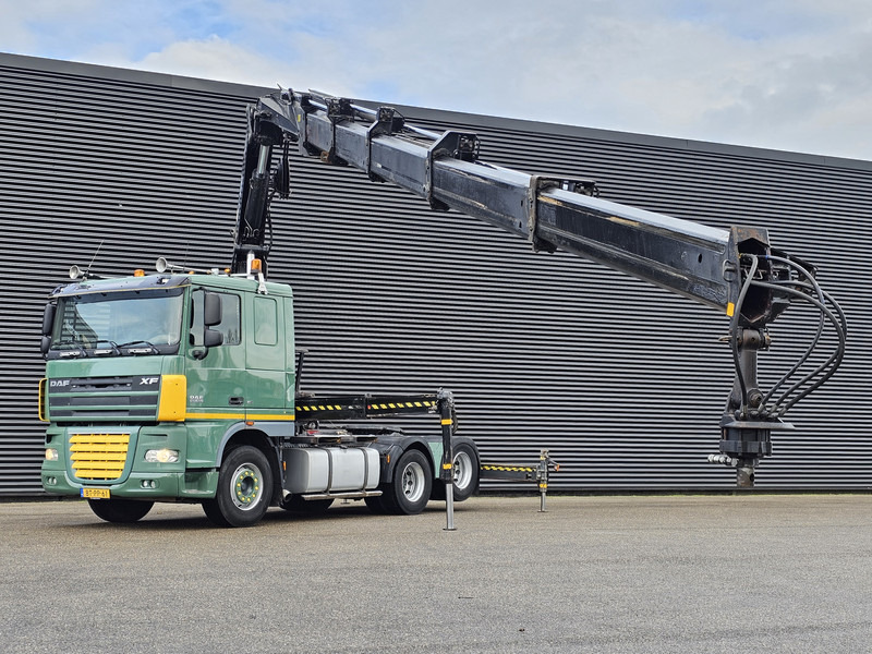 DAF XF 105.460 6X2 / HIAB 37TM KRAN / CRANE / GRUE - Cabeza tractora: foto 2 DAF XF 105.460 6X2 / HIAB 37TM KRAN / CRANE / GRUE - Cabeza tractora: foto 2