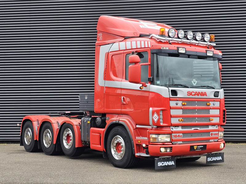 Scania R 164.580 8x4-4 / MANUAL / RETARDER / BIG AXLE / 150T - Cabeza tractora: foto 4 Scania R 164.580 8x4-4 / MANUAL / RETARDER / BIG AXLE / 150T - Cabeza tractora: foto 4