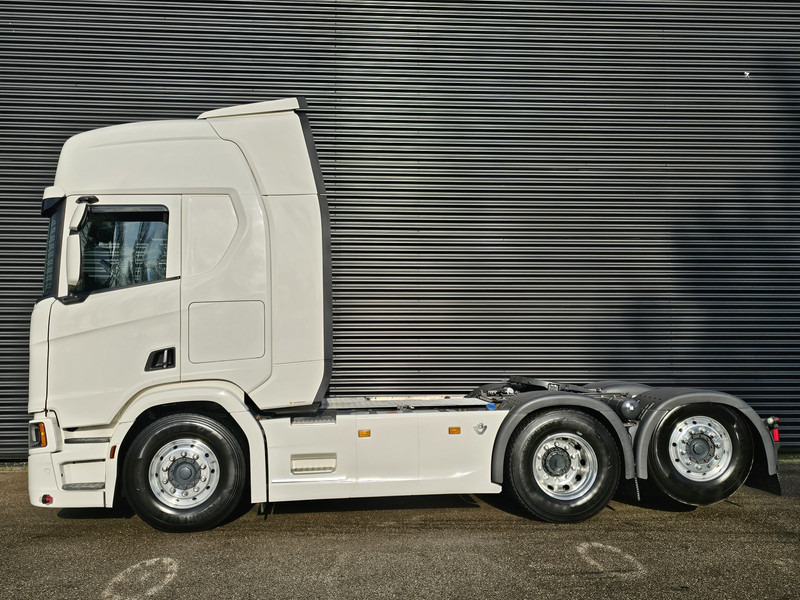 Scania R580 V8 6X2 / FULL AIR / RETARDER - Cabeza tractora: foto 2 Scania R580 V8 6X2 / FULL AIR / RETARDER - Cabeza tractora: foto 2
