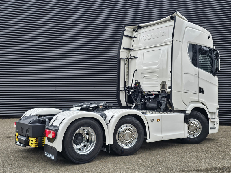 Scania S660 V8 6x2/4 / 2 x PTO / PARKING COOLER / FULL AIR - Cabeza tractora: foto 2 Scania S660 V8 6x2/4 / 2 x PTO / PARKING COOLER / FULL AIR - Cabeza tractora: foto 2
