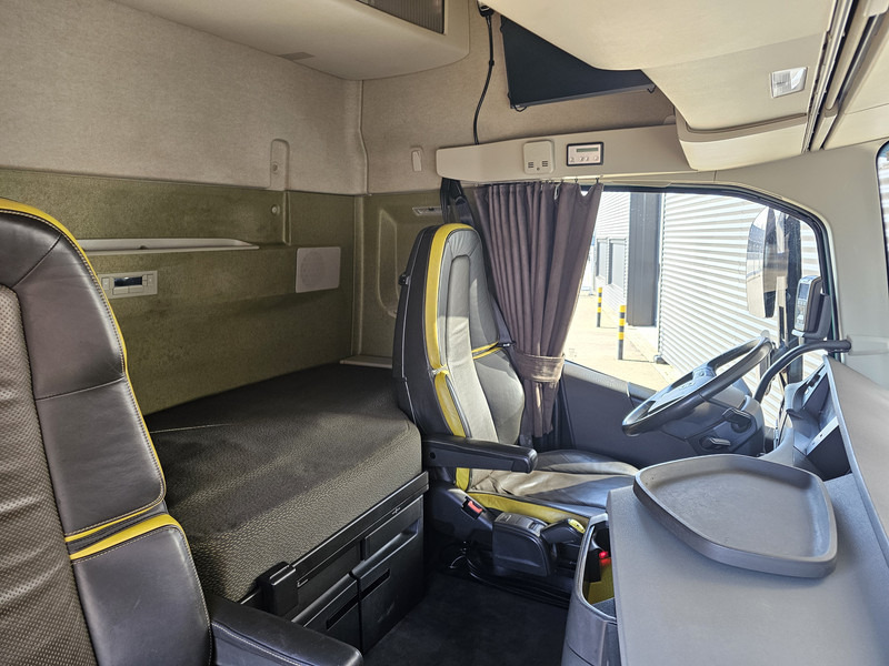 Volvo FH16.650 / RETARDER / FULL AIR / NL-TRUCK - Cabeza tractora: foto 2 Volvo FH16.650 / RETARDER / FULL AIR / NL-TRUCK - Cabeza tractora: foto 2
