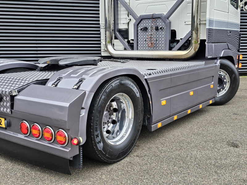Cabeza tractora Volvo FH400 4X2 / SHOWTRUCK / SPECIAL / EXHAUST VALVE: foto 8