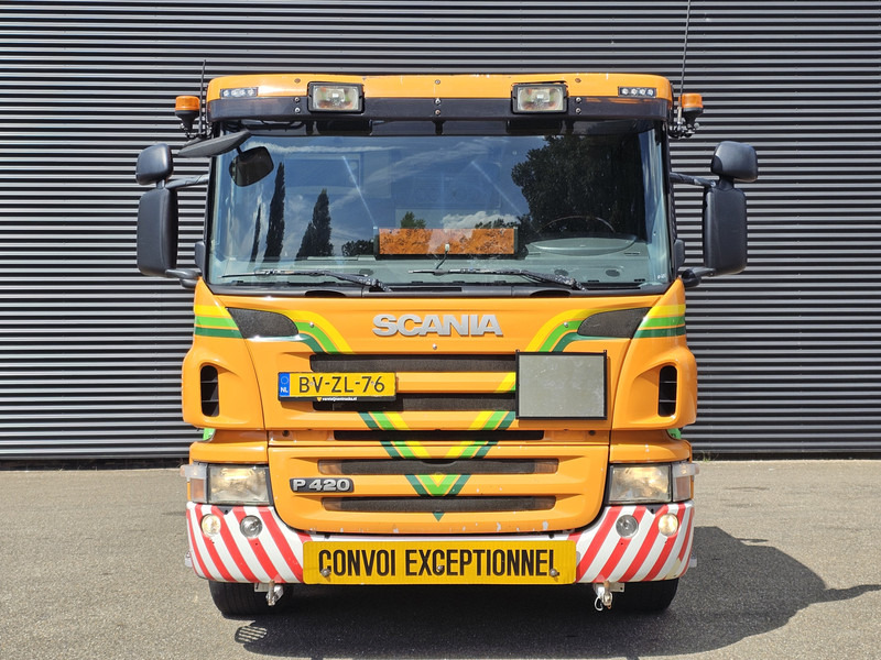 Camión Scania P420 10x4 / 150T / MANUAL GEARBOX / RETARDER: foto 8