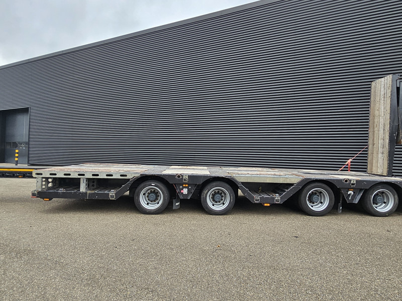 Faymonville MULTIMAX - EXTENDABLE / HYDR RAMP / WHEEL WELL / RADMULDEN - Semirremolque góndola rebajadas: foto 4 Faymonville MULTIMAX - EXTENDABLE / HYDR RAMP / WHEEL WELL / RADMULDEN - Semirremolque góndola rebajadas: foto 4