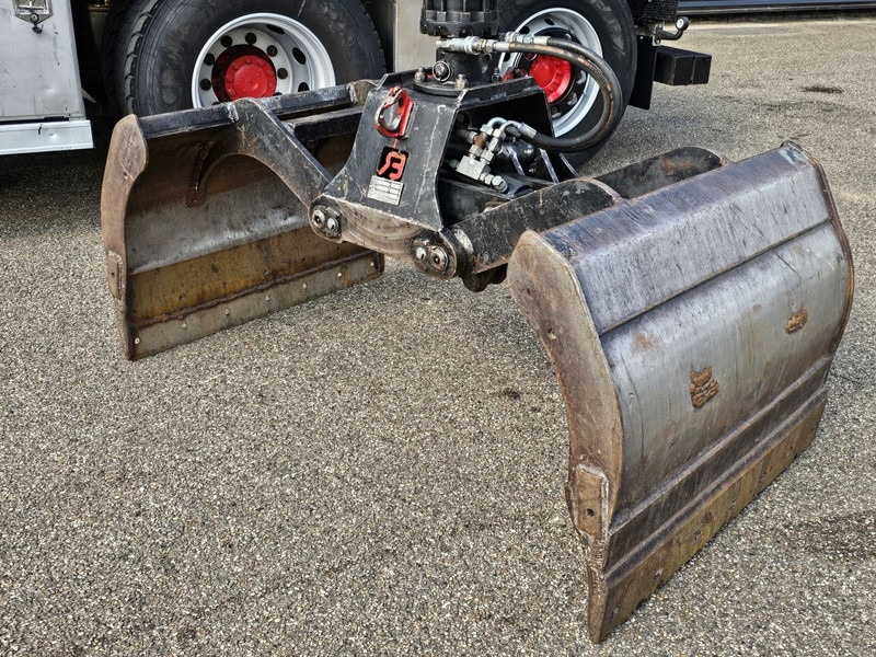 Camión con equipo de cable, Camión grúa MAN TGS 26.400 / 6x4H-2 / HMF Z KRAAN + CONTAINERSYSTEM: foto 16 Camión con equipo de cable, Camión grúa MAN TGS 26.400 / 6x4H-2 / HMF Z KRAAN + CONTAINERSYSTEM: foto 16