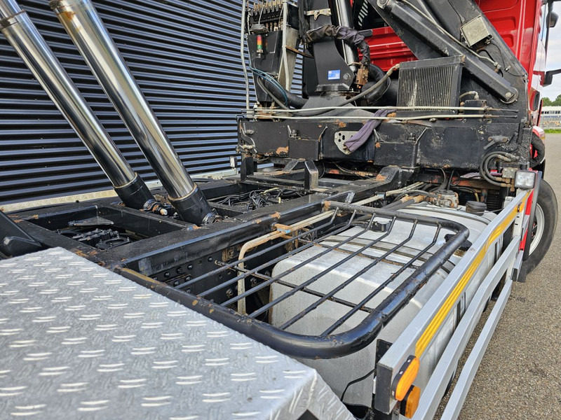 Camión con equipo de cable, Camión grúa MAN TGS 26.400 / 6x4H-2 / HMF Z KRAAN + CONTAINERSYSTEM: foto 14 Camión con equipo de cable, Camión grúa MAN TGS 26.400 / 6x4H-2 / HMF Z KRAAN + CONTAINERSYSTEM: foto 14