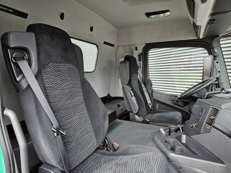 Leasing de Mercedes-Benz AROCS 4145 / 8X6 / TIPPER + HMF CRANE Mercedes-Benz AROCS 4145 / 8X6 / TIPPER + HMF CRANE: foto 15