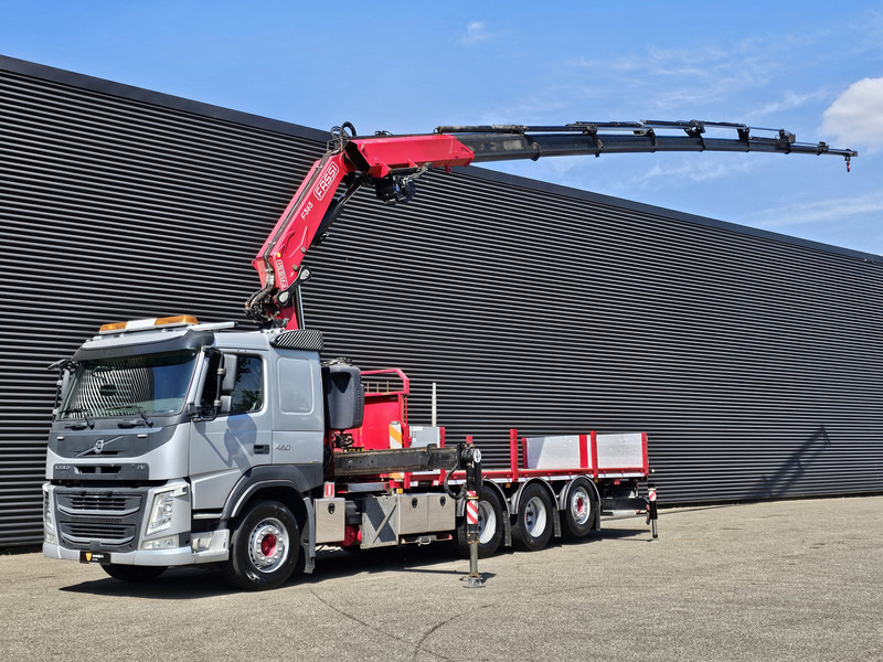 Volvo FM 460 8x4-4 / FASSI 36.5 t/m -8 x EXTENSION + WINCH - Camión grúa: foto 1 Volvo FM 460 8x4-4 / FASSI 36.5 t/m -8 x EXTENSION + WINCH - Camión grúa: foto 1