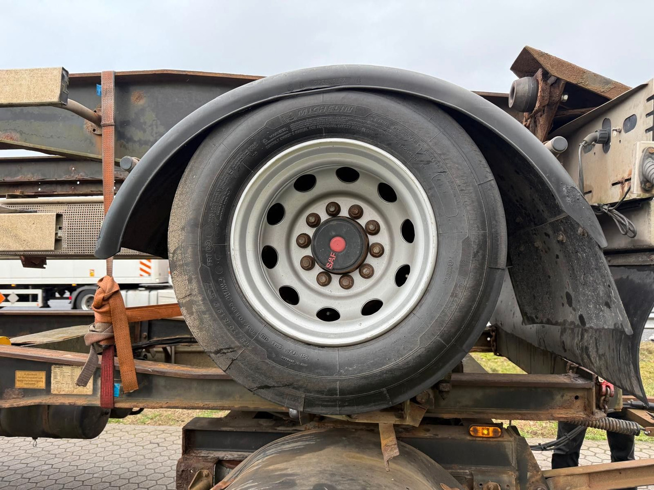 Remolque multilift/ Portacontenedores de cadenas Hüffermann HSA 18.70 Schlittenabroller Containeranhänger 2x: foto 9 Remolque multilift/ Portacontenedores de cadenas Hüffermann HSA 18.70 Schlittenabroller Containeranhänger 2x: foto 9