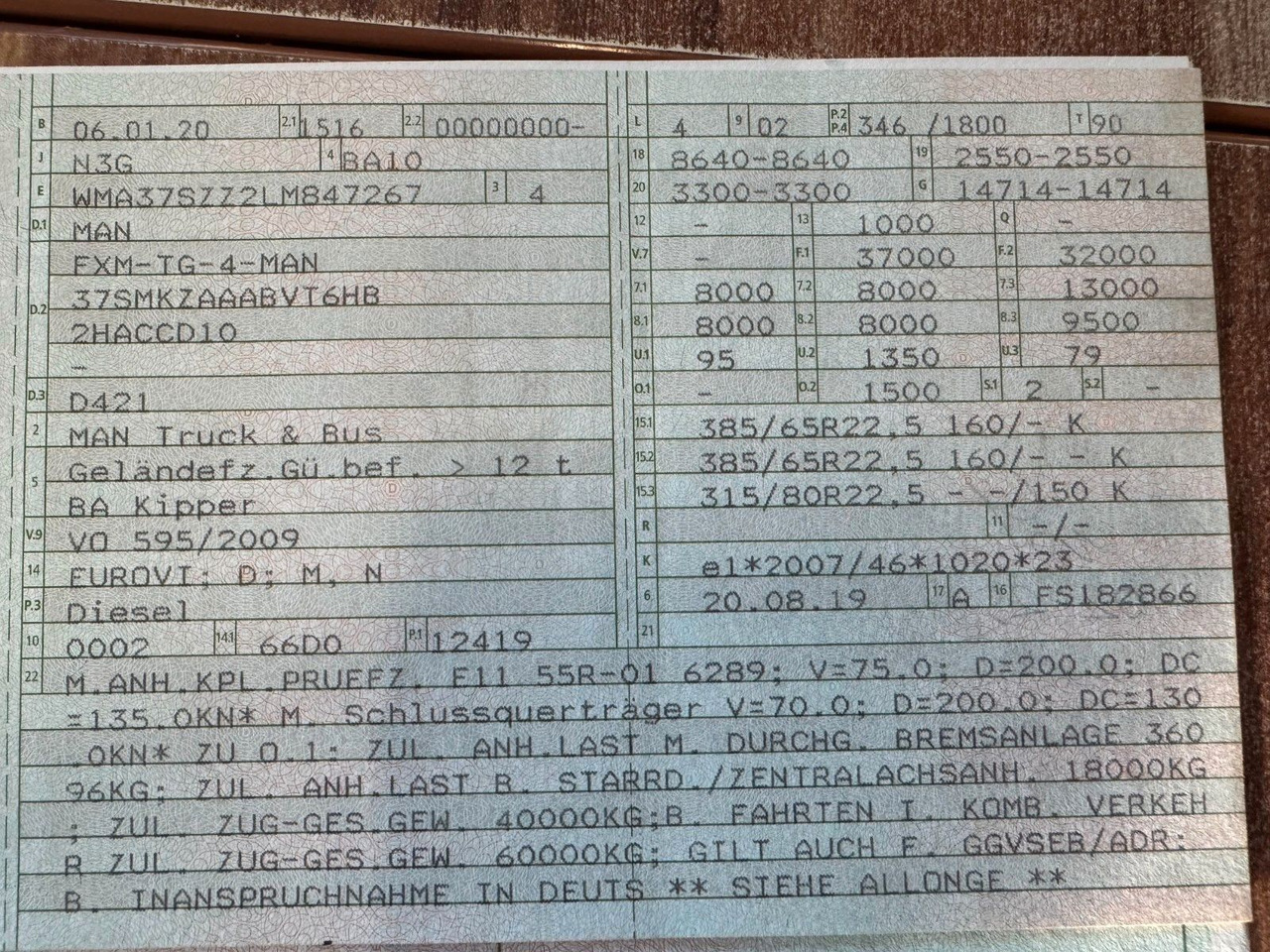 MAN 35.470 8X4 Kipperfahrgestell Reifen 12 X NEU Top - Camión volquete: foto 2 MAN 35.470 8X4 Kipperfahrgestell Reifen 12 X NEU Top - Camión volquete: foto 2