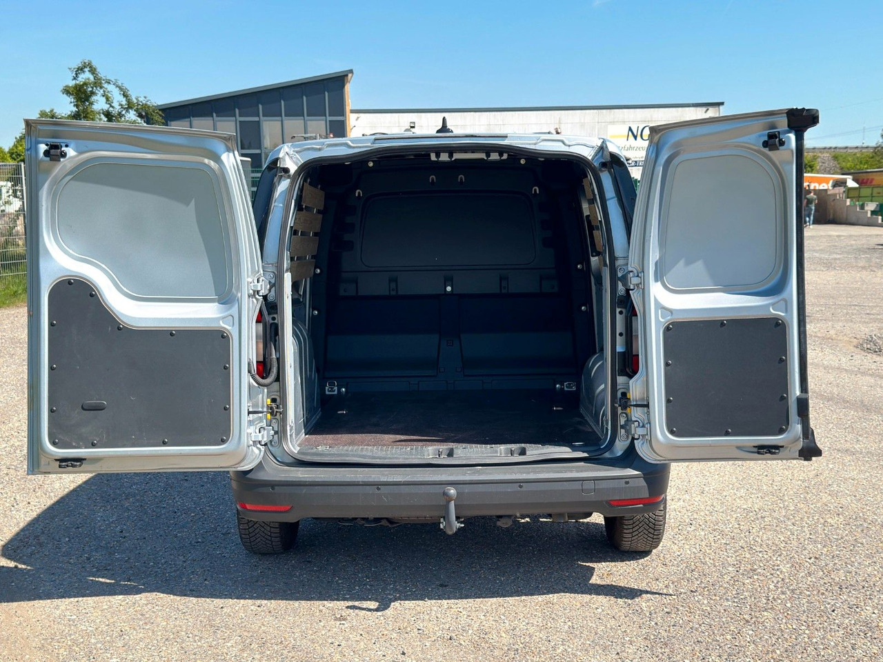 Volkswagen Caddy 4x2 | Klima | AHK | PDC | Spurhalteass. - Furgoneta de pasajeros: foto 5 Volkswagen Caddy 4x2 | Klima | AHK | PDC | Spurhalteass. - Furgoneta de pasajeros: foto 5