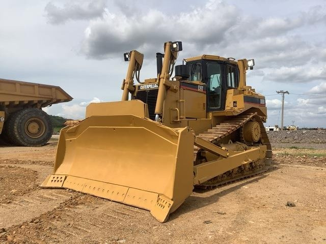 CAT D8R - Bulldozer: foto 1 CAT D8R - Bulldozer: foto 1