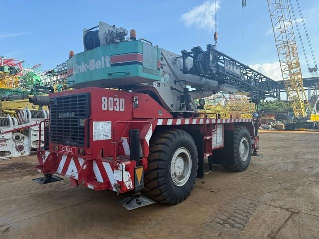 Link-Belt RTC8030-2 - Grúa para terrenos difíciles: foto 3 Link-Belt RTC8030-2 - Grúa para terrenos difíciles: foto 3