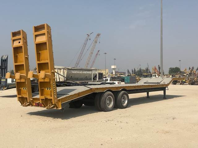15.1 m T/A Step Deck Trailer - Semirremolque góndola rebajadas: foto 3 15.1 m T/A Step Deck Trailer - Semirremolque góndola rebajadas: foto 3
