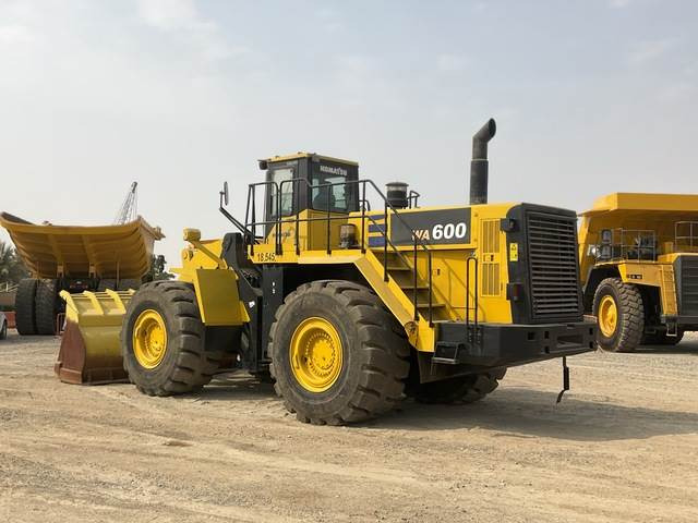 Komatsu WA600-6 - Cargadora de ruedas: foto 3 Komatsu WA600-6 - Cargadora de ruedas: foto 3