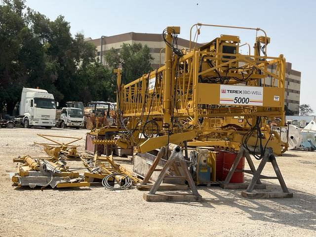 Terex/Bid-Well 5000 - Extendedora de encofrado deslizante: foto 2 Terex/Bid-Well 5000 - Extendedora de encofrado deslizante: foto 2