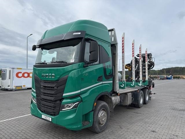 Iveco X-Way 570 - Camión grúa: foto 1 Iveco X-Way 570 - Camión grúa: foto 1