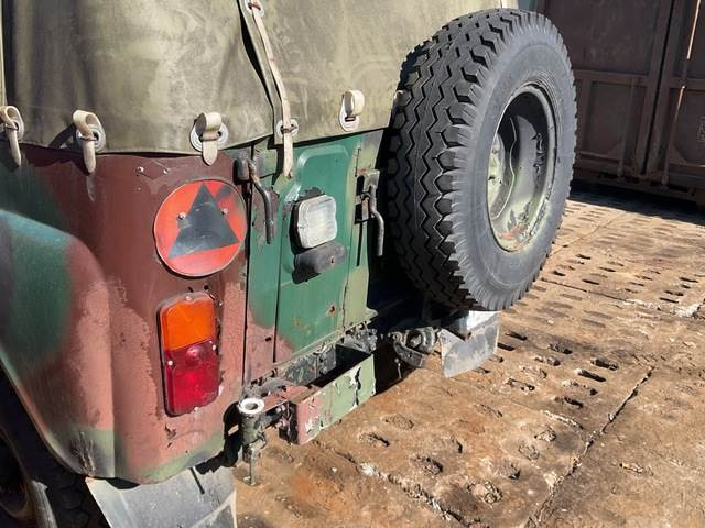 Coche UAZ 469B: foto 24