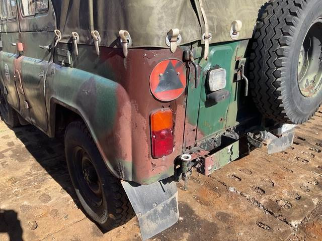 Coche UAZ 469B: foto 18