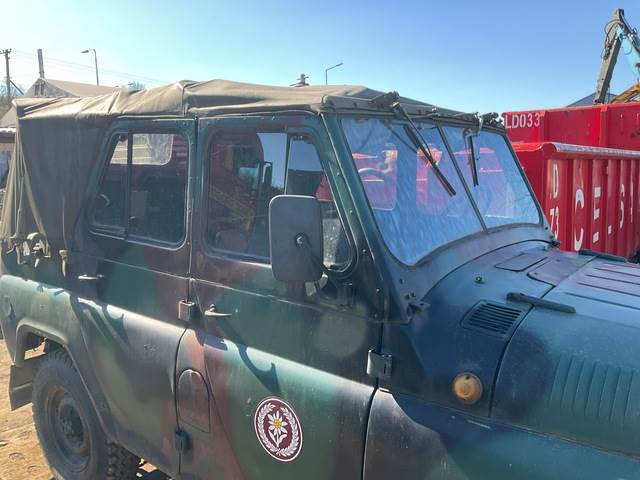 Coche UAZ 469B: foto 13