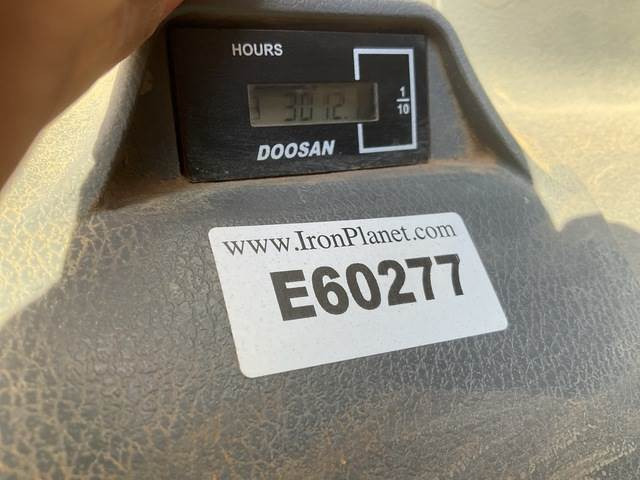 Excavadora de cadenas Doosan DX300LC-7: foto 7