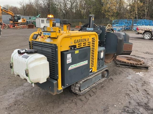 Garbin Fiber 450E - Zanjadora: foto 1 Garbin Fiber 450E - Zanjadora: foto 1