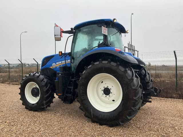 New Holland T7.165S - Tractor: foto 2 New Holland T7.165S - Tractor: foto 2