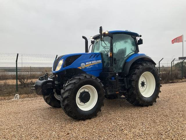 New Holland T7.165S - Tractor: foto 1 New Holland T7.165S - Tractor: foto 1