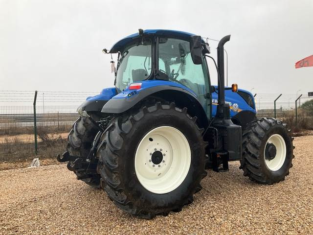 New Holland T7.165S - Tractor: foto 3 New Holland T7.165S - Tractor: foto 3