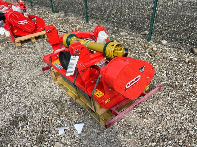 Maschio Gaspardo Brava 120 3P Fix - Desbrozadora de martillos: foto 1 Maschio Gaspardo Brava 120 3P Fix - Desbrozadora de martillos: foto 1