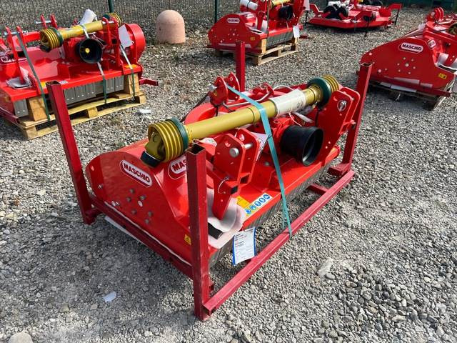 Maschio Gaspardo Brava 120 3P Fix - Desbrozadora de martillos: foto 2 Maschio Gaspardo Brava 120 3P Fix - Desbrozadora de martillos: foto 2