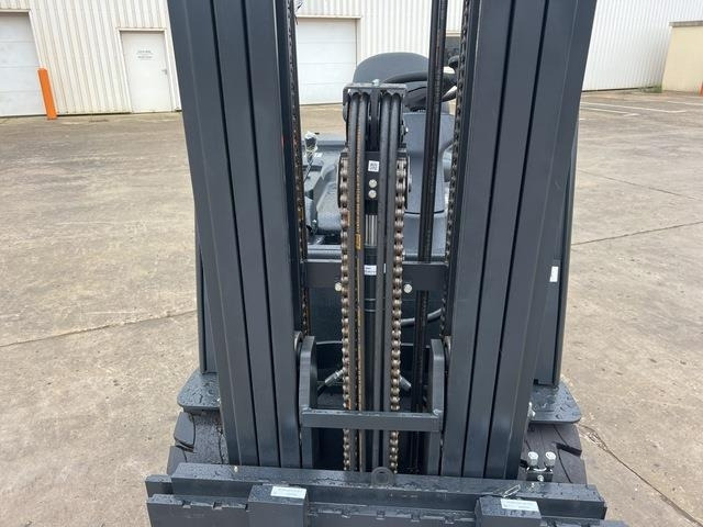 Carretilla elevadora eléctrica Doosan B35X-7 PLUS: foto 15