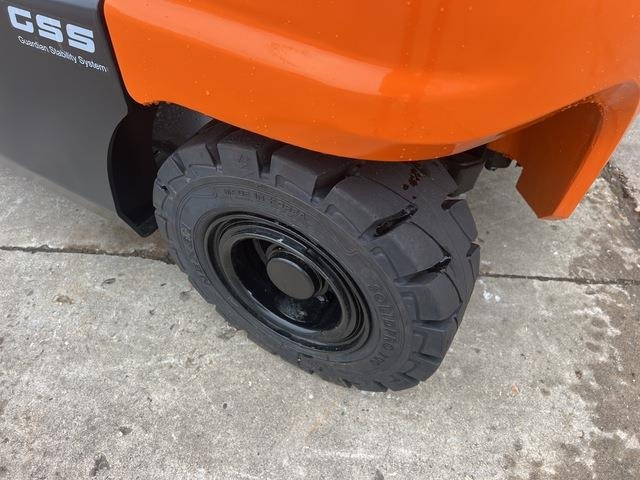 Carretilla elevadora eléctrica Doosan B35X-7 PLUS: foto 19