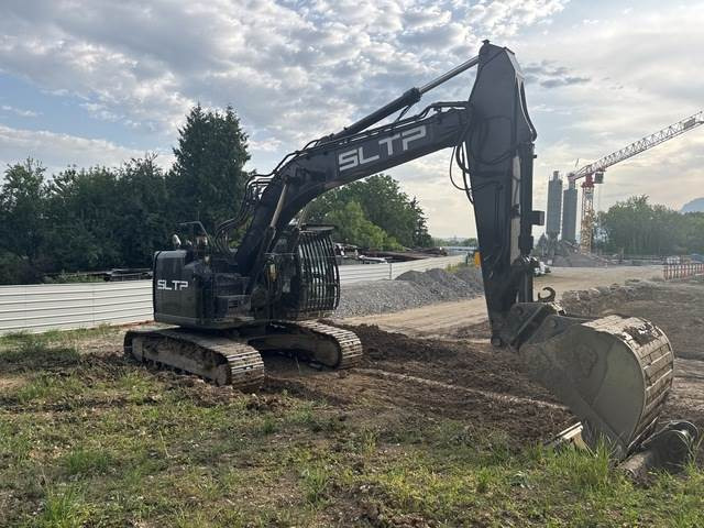 Hitachi ZX225USLC-6 - Excavadora de cadenas: foto 5 Hitachi ZX225USLC-6 - Excavadora de cadenas: foto 5
