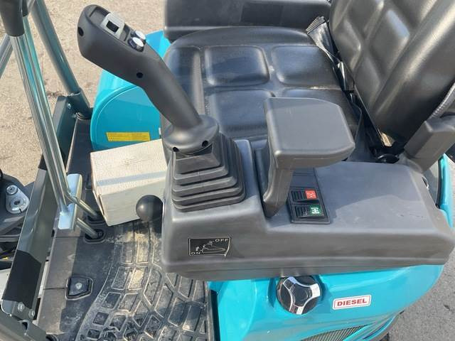 Miniexcavadora Toyota Huski M16U: foto 9