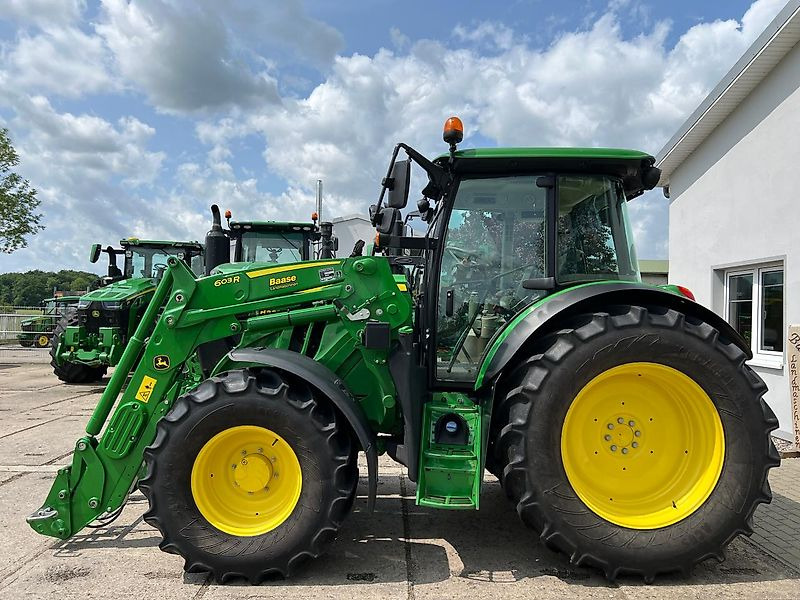 John Deere 6115RC + Frontlader 603R - Tractor: foto 5 John Deere 6115RC + Frontlader 603R - Tractor: foto 5