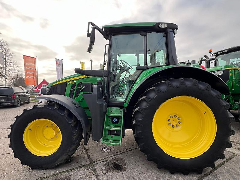 Tractor John Deere 6120M STUFENLOS: foto 8